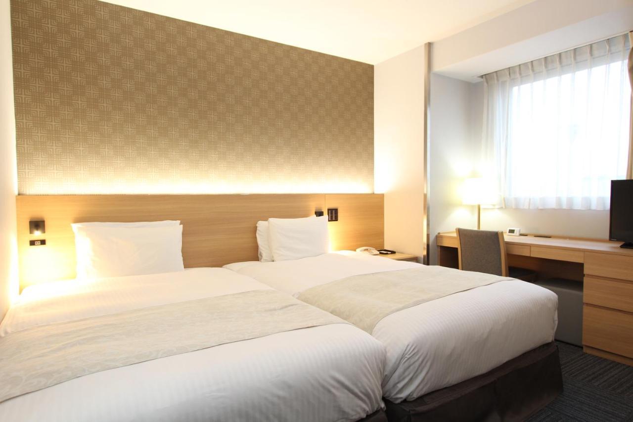 Surestay Plus Hotel By Best Western Shin-Ósaka Exteriér fotografie