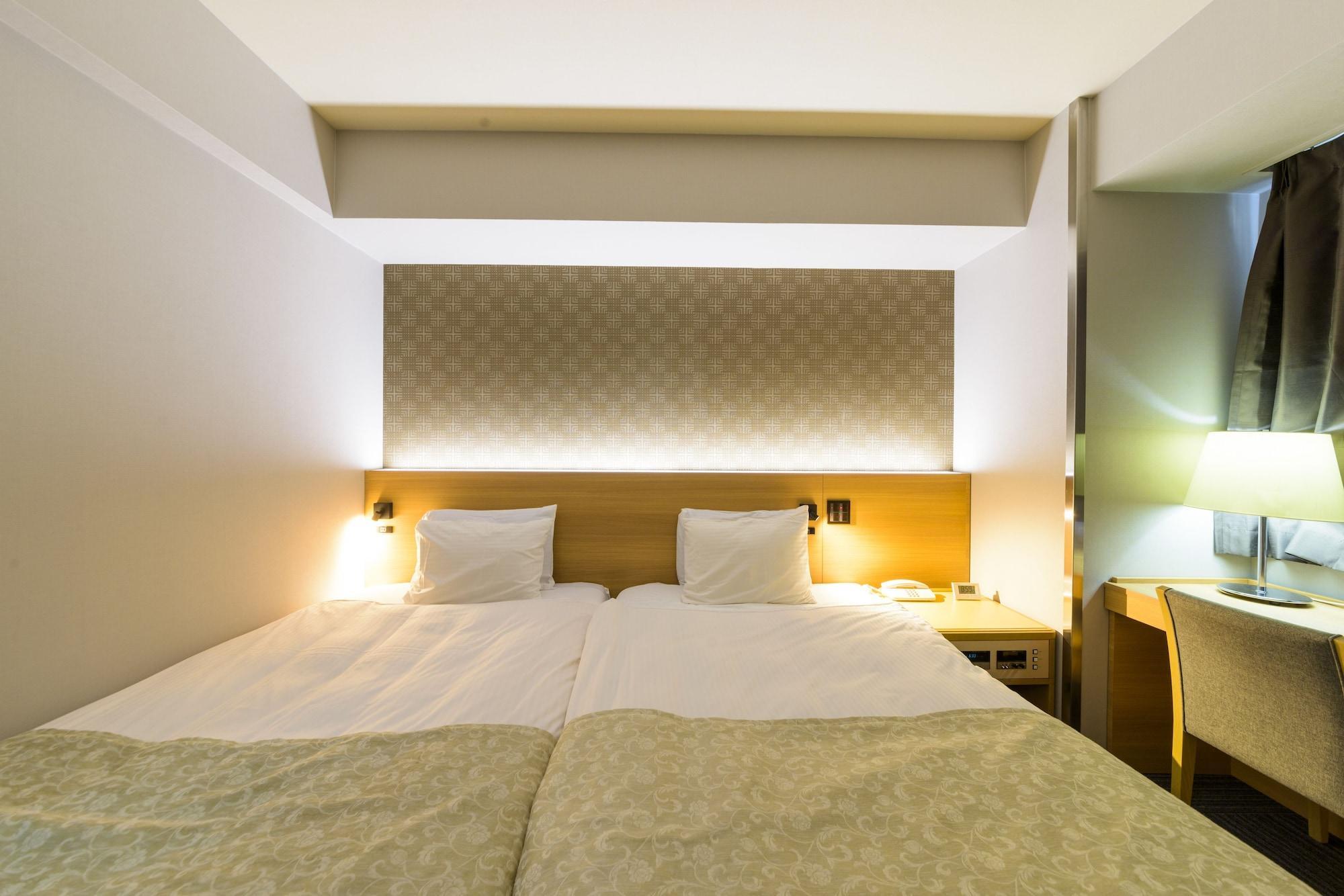 Surestay Plus Hotel By Best Western Shin-Ósaka Exteriér fotografie