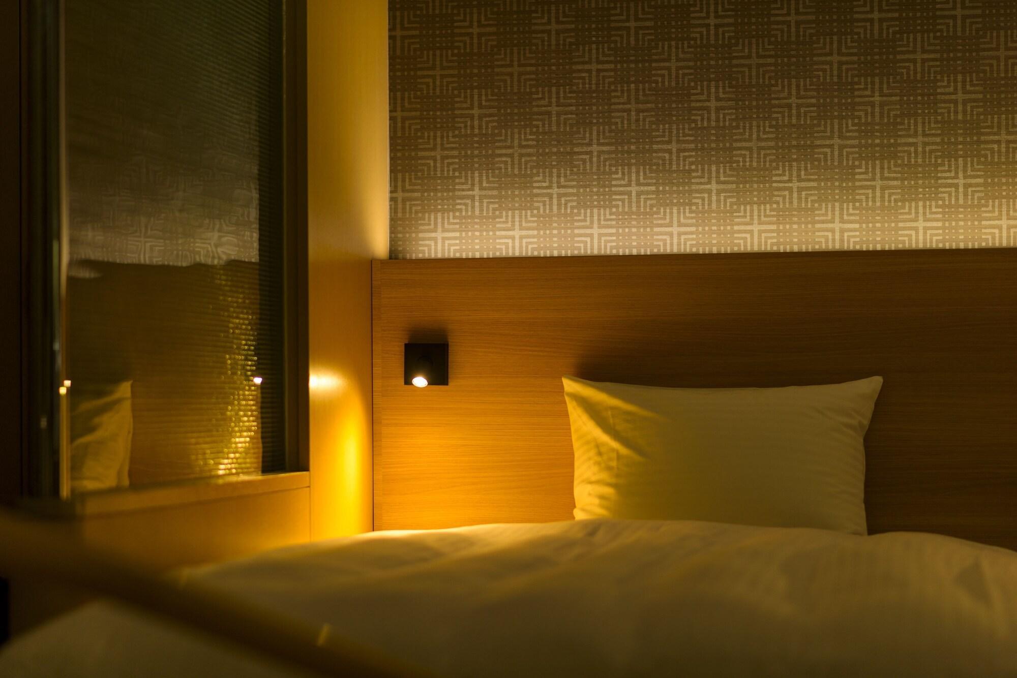 Surestay Plus Hotel By Best Western Shin-Ósaka Exteriér fotografie