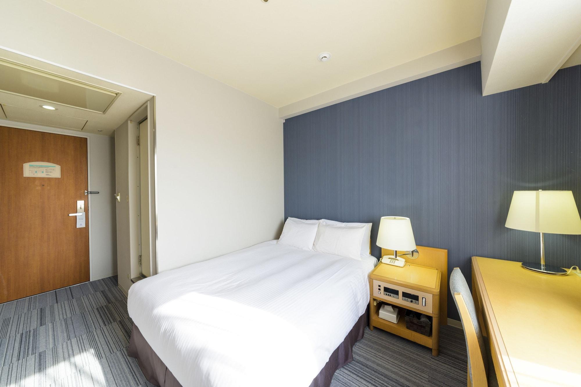 Surestay Plus Hotel By Best Western Shin-Ósaka Exteriér fotografie
